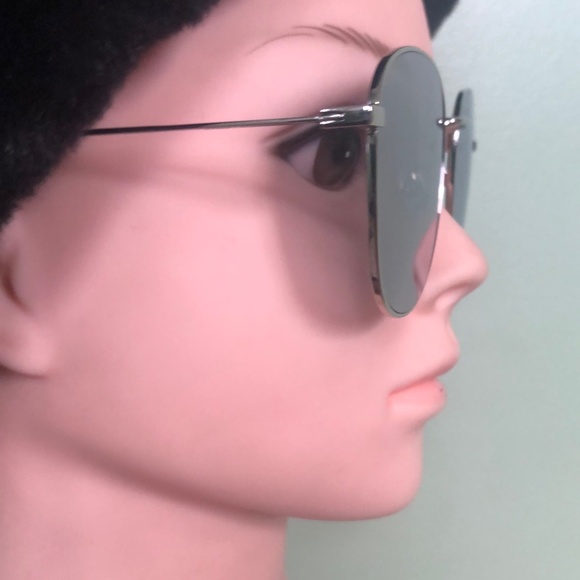 Saint Laurent Mirrored Sunglasses - Picture 5 of 14